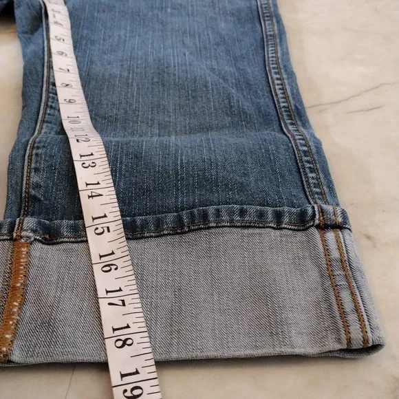 Seven 7 cropped jeans. - Picture 7 of 9